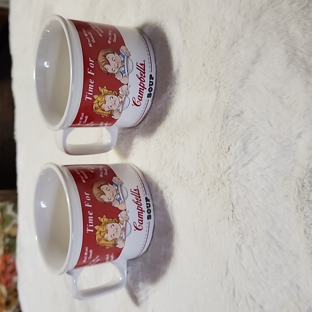 VINTAGE CAMPBELLS SOUP CUPS *SET OF 2* - Picture 1 of 7